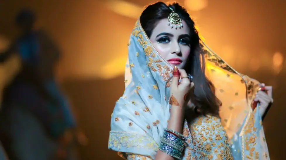 Shayari for Beautiful Girl - shayarkavi.com